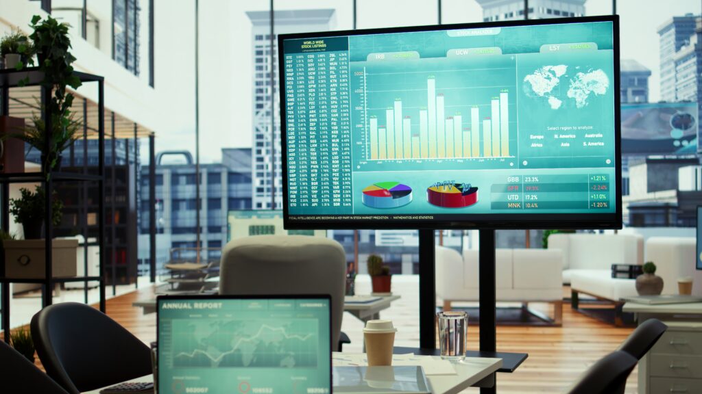 This image highlights the real-time dashboards and analytics that help warehouse managers make fast decisions.