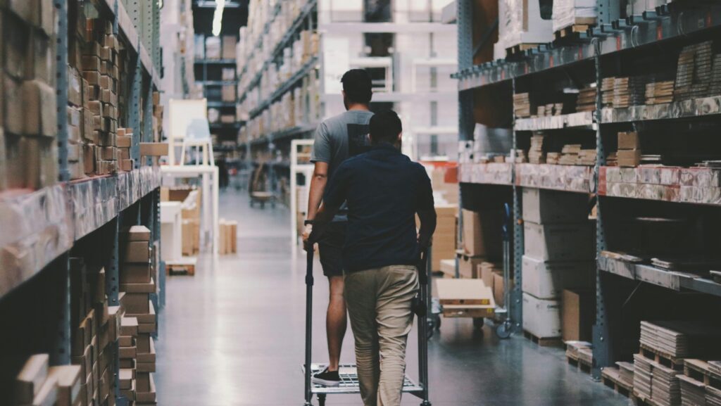 warehouse staff is searching item around warehouse with payrecon wms