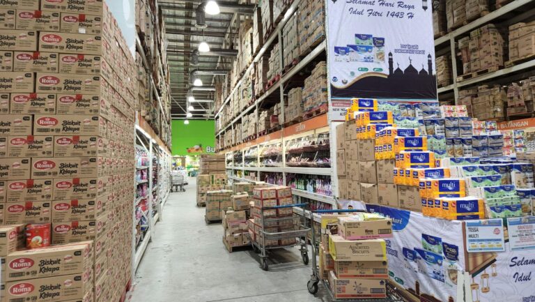 Where to find warehouse efficiency case study videos for local sellers?