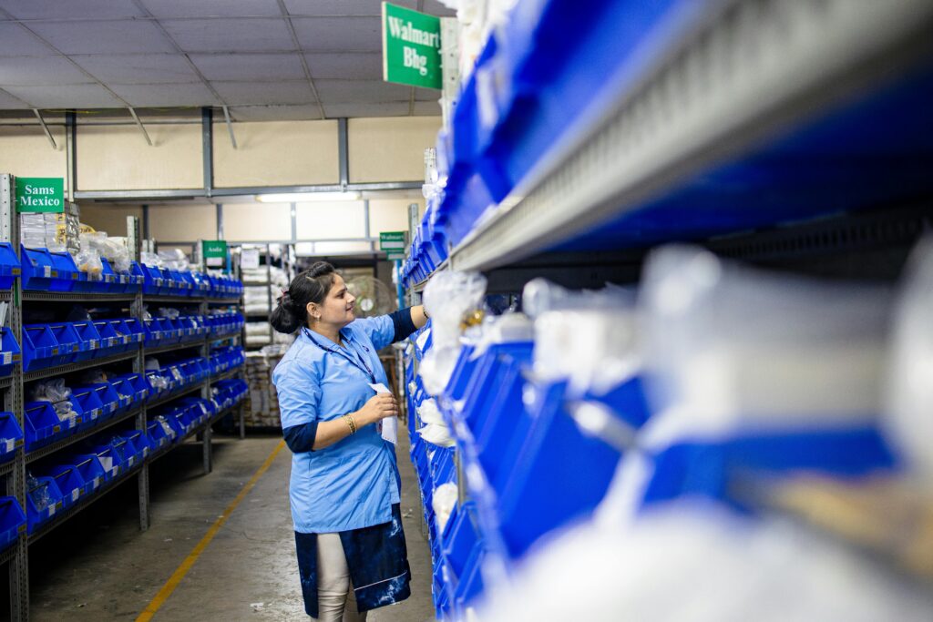Staff is looking for warehouse item base on PDA